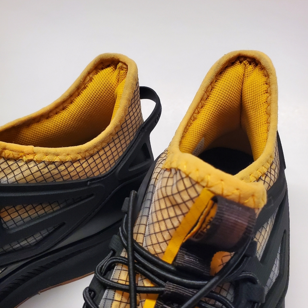 The North Face Oxeye Tech Men's Hiking Running Shoes Size 12 Summit Gold/Black - Picture 9 of 13